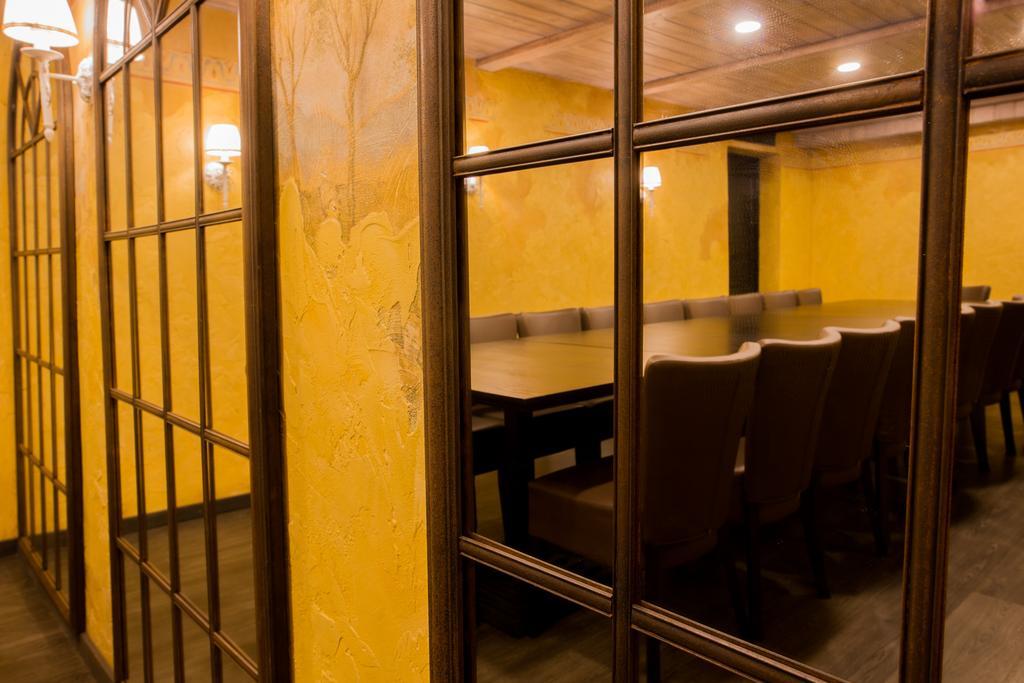 Hotel - Bar Grafaite シャウレイ エクステリア 写真
